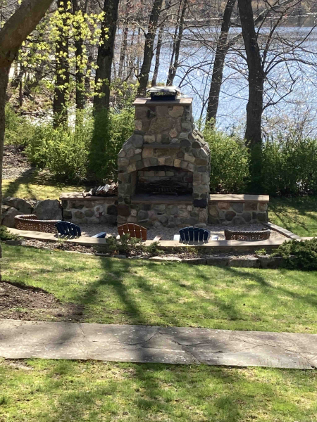 Outdoor-Fireplace-Contractor-Kit-Pete-Proulx-lakeside