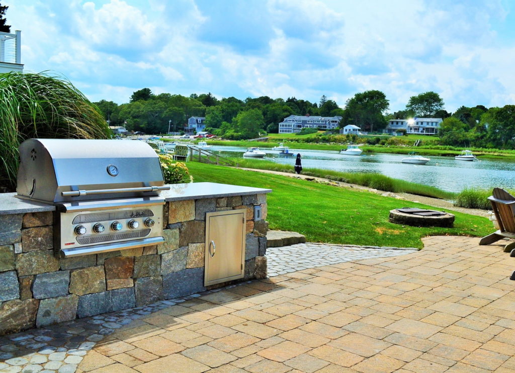 Stone Age Outdoor Kitchen with stainless steel grill, American Muscle Grill, Summerset Grill